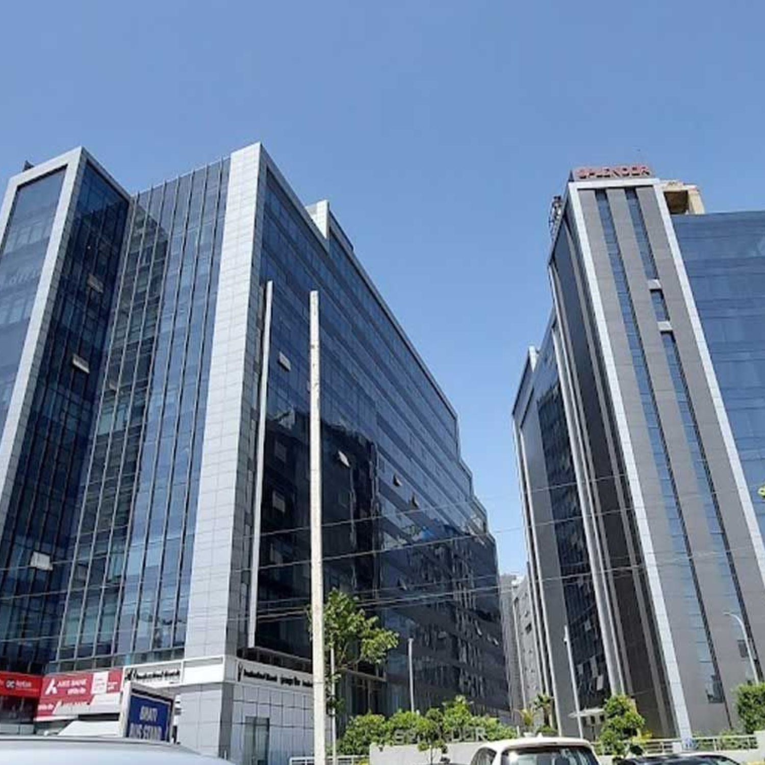 Magnum Towers - Gurgaon